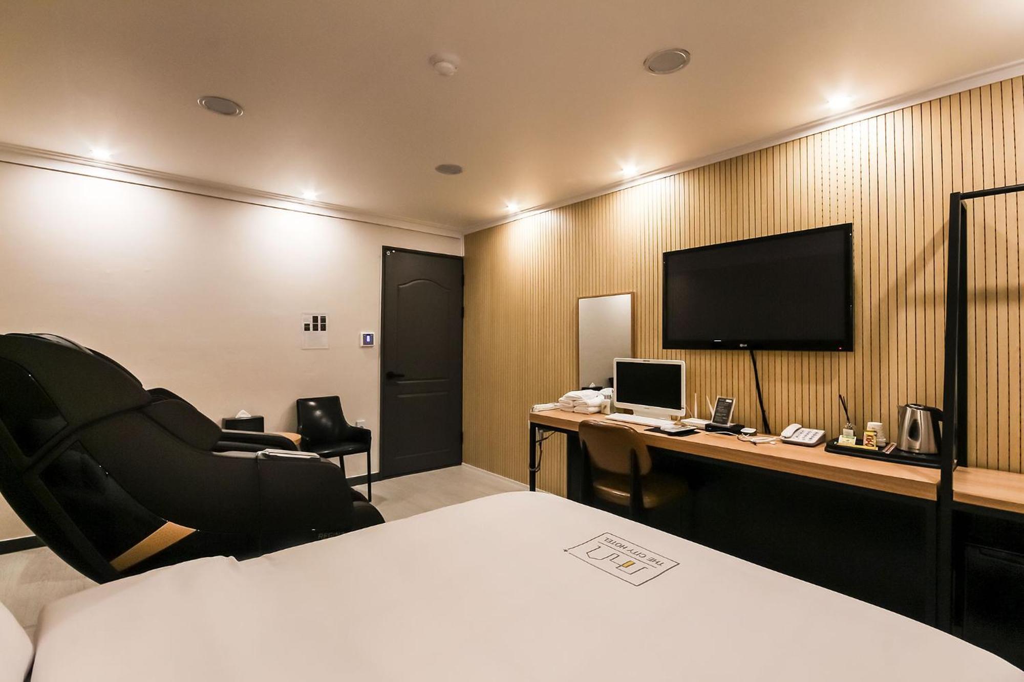Gwangju Metropolitan City Hotel The City מראה חיצוני תמונה